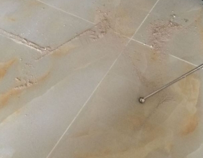 鹰潭市瓷砖空鼓维修公司分享粘合剂选择不当在瓷砖铺贴过程中可能导致以下问题